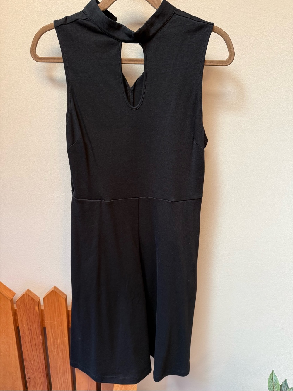 New York & Company Black Sleeveless Keyhole One-Piece